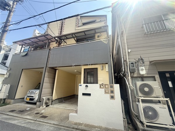 雲井通3丁目貸家の外観写真